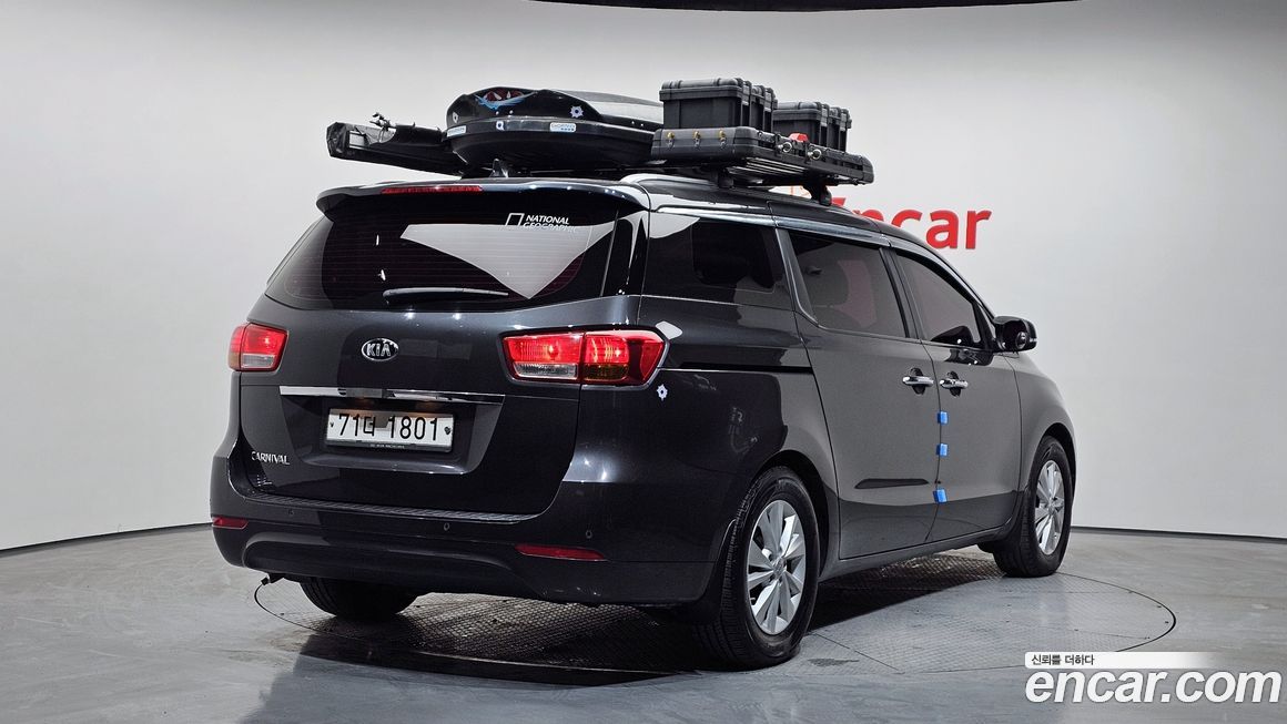 Kia Canival 2018