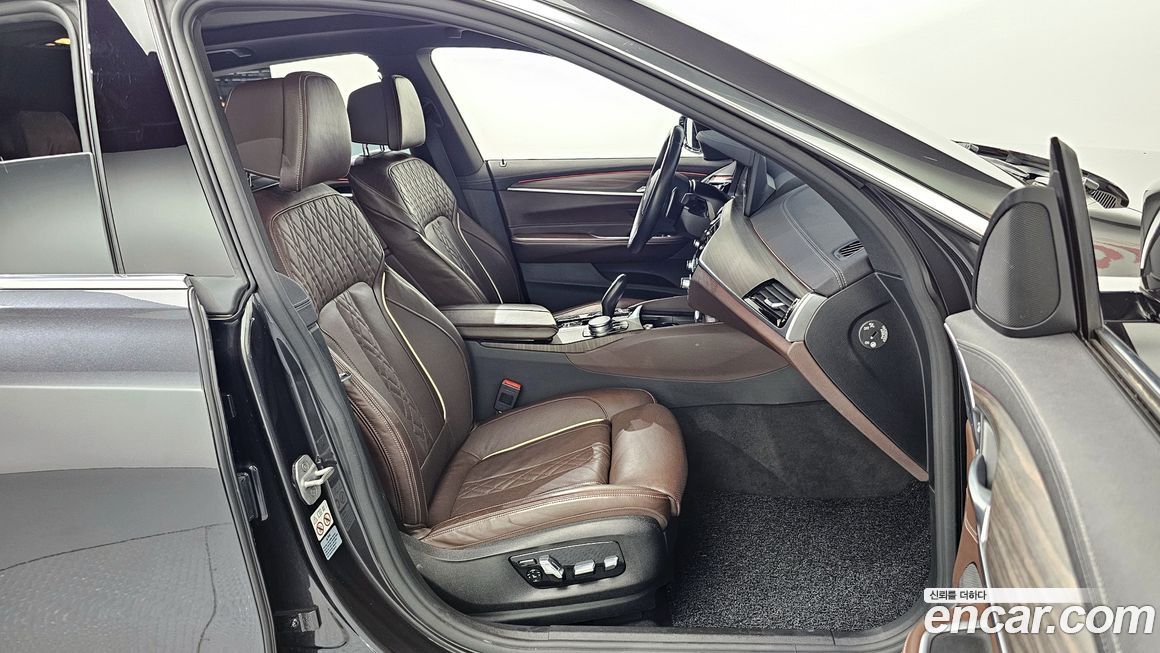 BMW Gran Turismo 2021