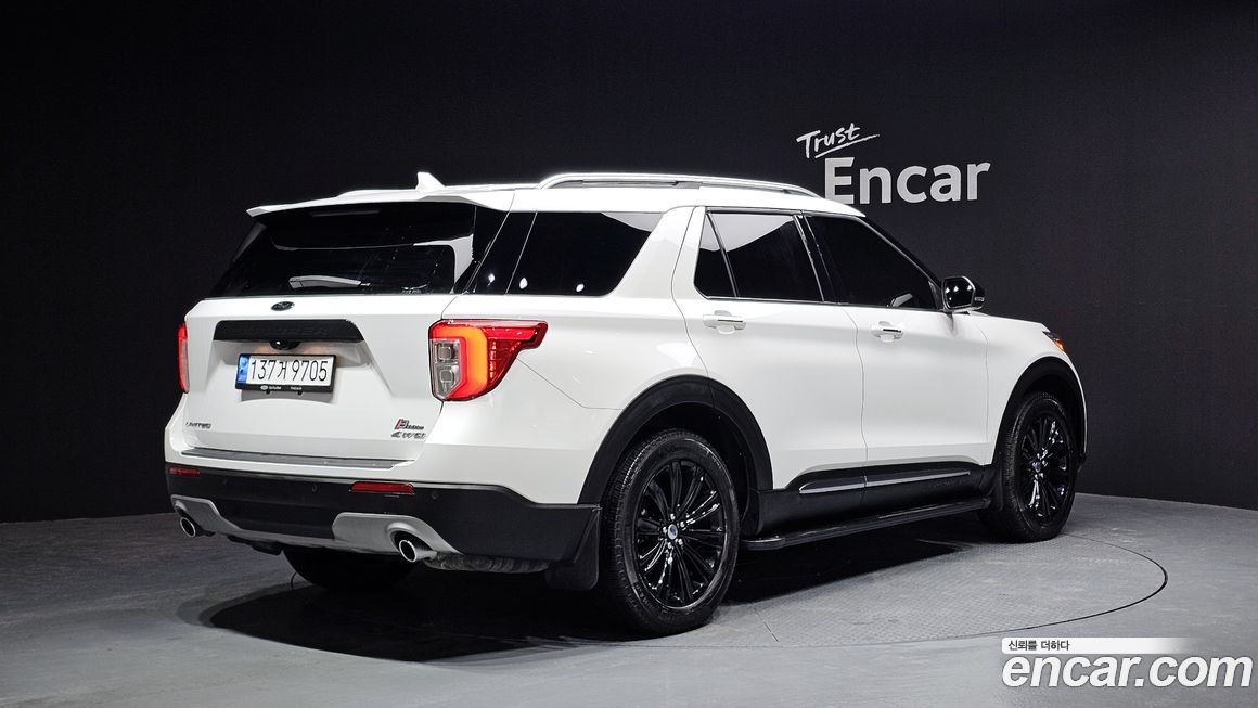 Ford Explorer 2022