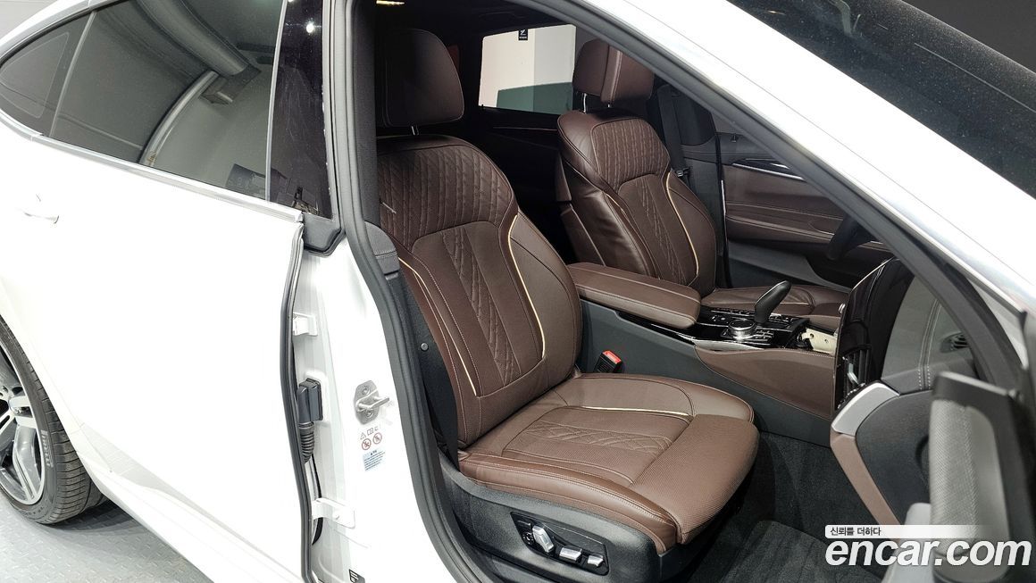 BMW Gran Turismo 2024