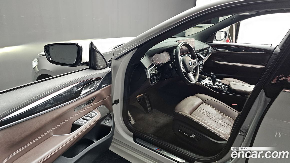 BMW Gran Turismo 2024