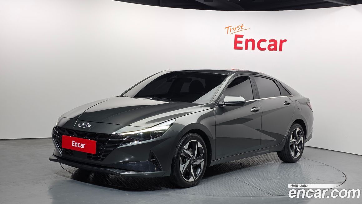 Hyundai AVANTE 2022