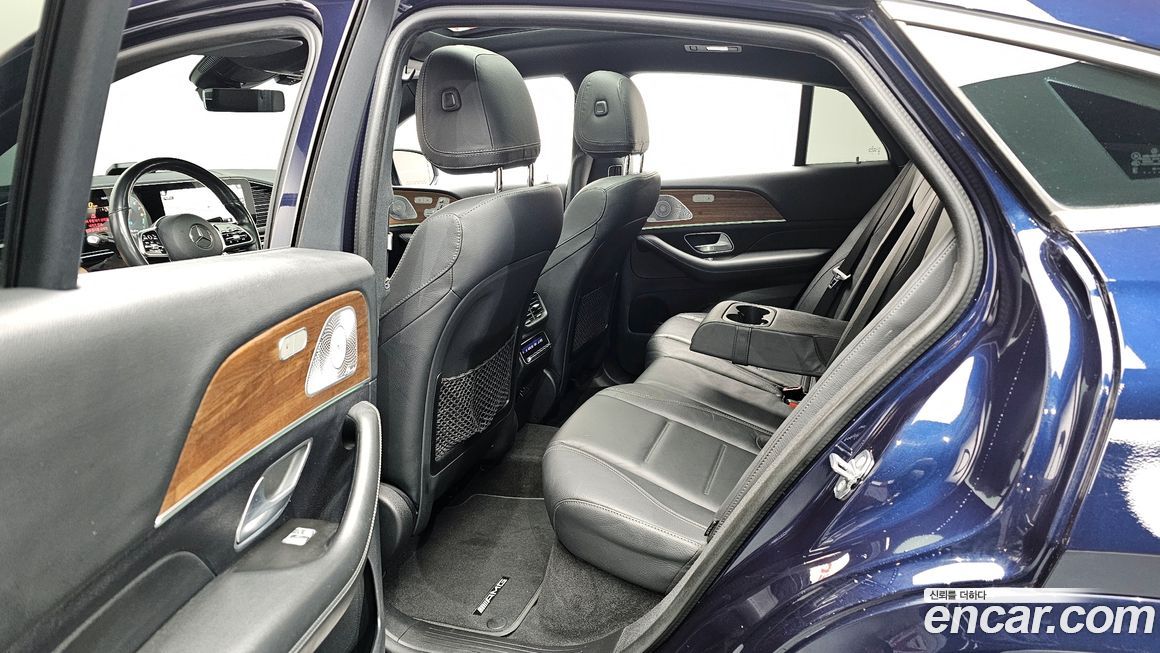 Mercedes-Benz GLE-Class 2021