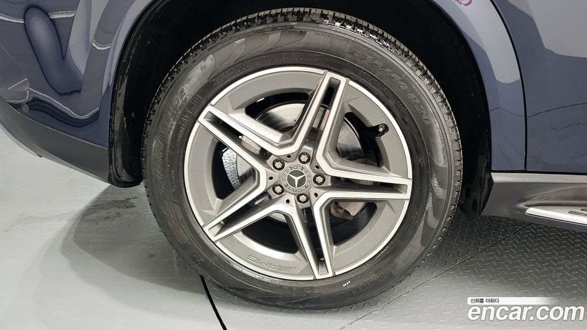 Mercedes-Benz GLE-Class 2021