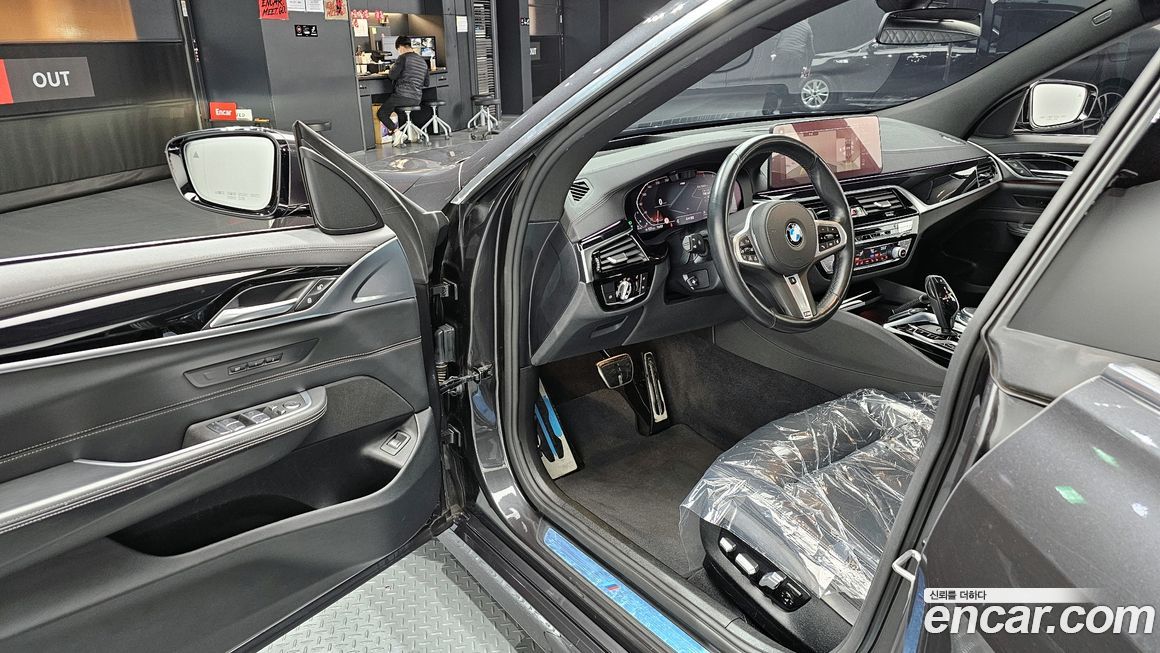 BMW Gran Turismo 2021