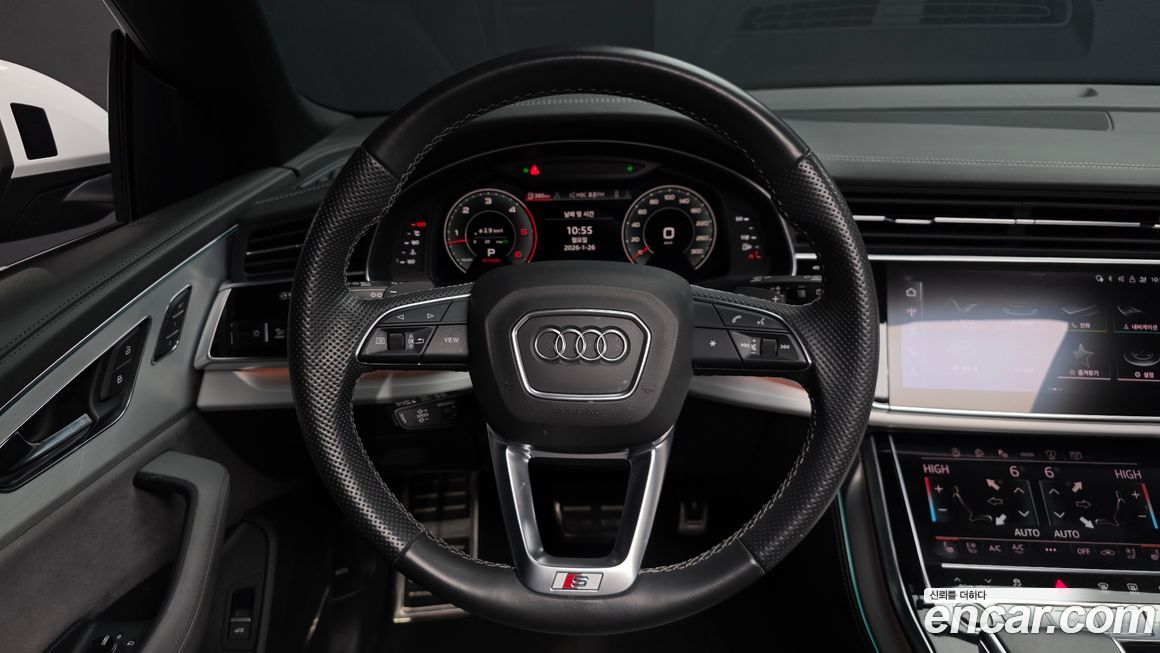 Audi Q8 2022