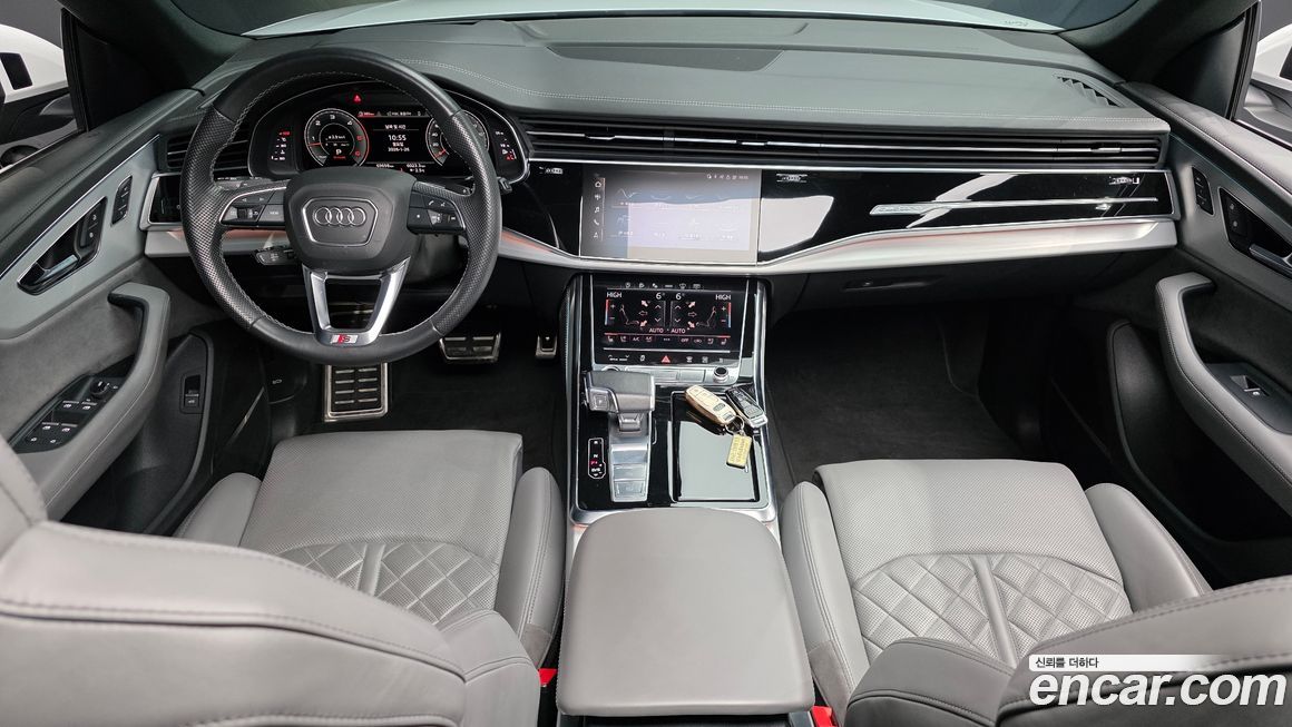 Audi Q8 2022