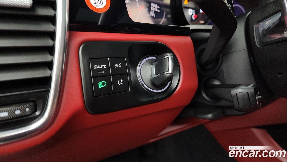 Porsche Cayenne 2023