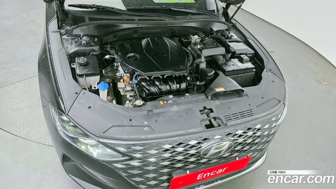 Hyundai Grandeur 2022