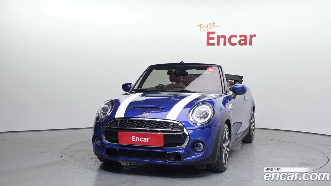 Mini Cooper Convertible 2021