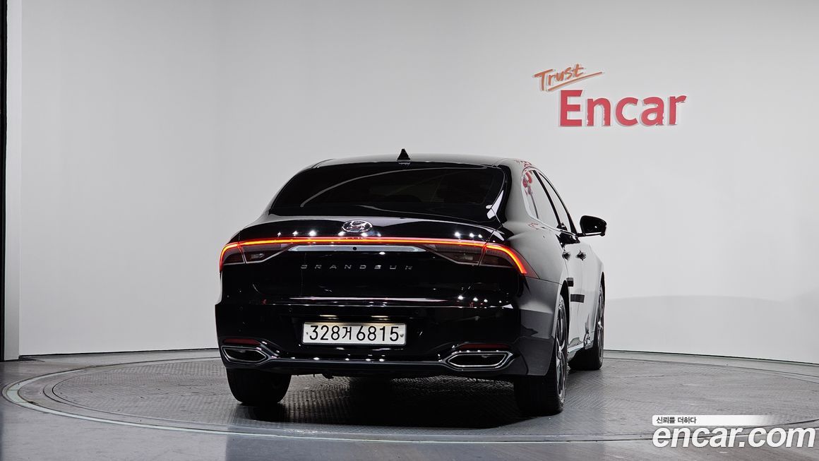 Hyundai Grandeur 2022