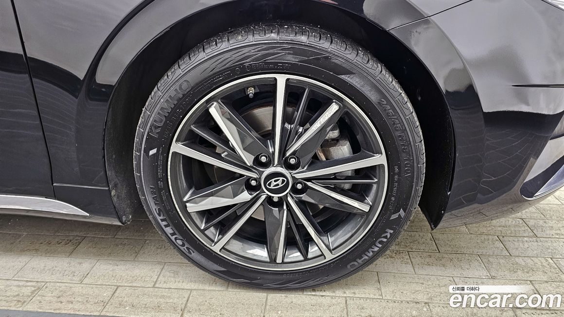 Hyundai Grandeur 2022