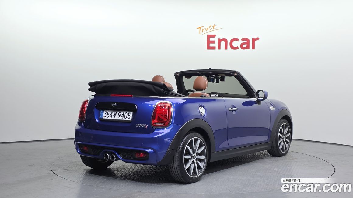 Mini Cooper Convertible 2021
