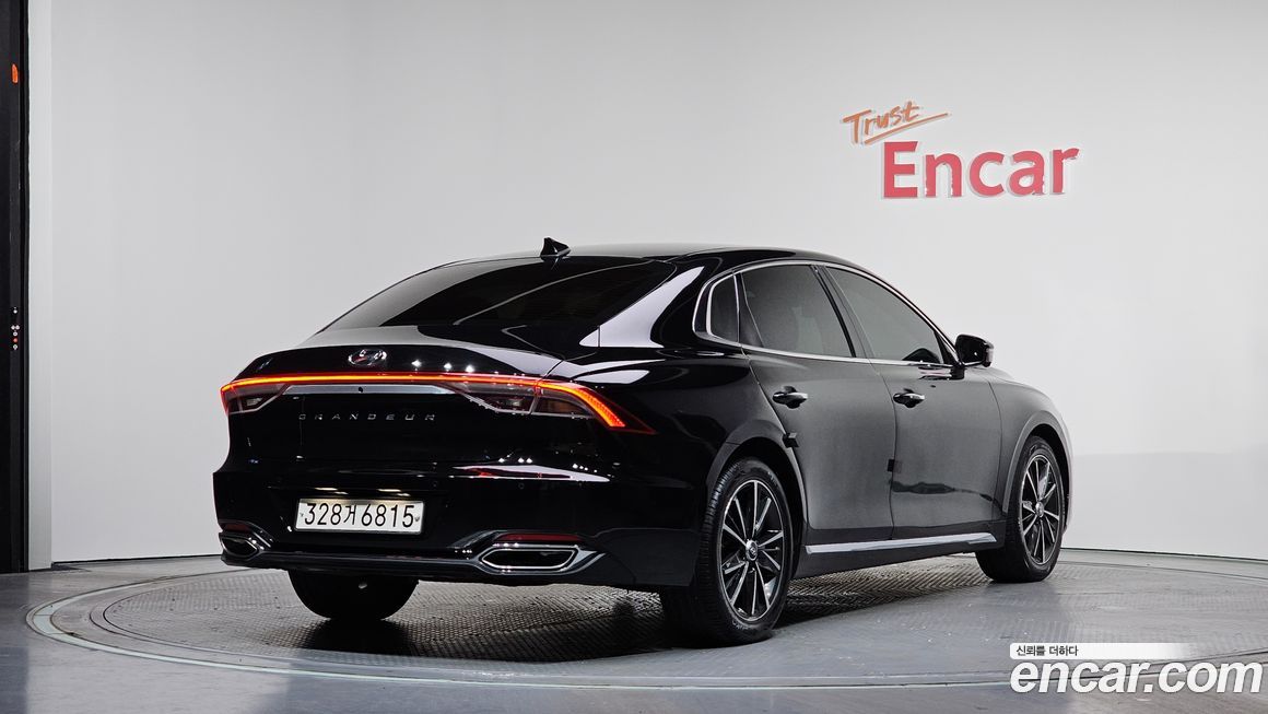 Hyundai Grandeur 2022