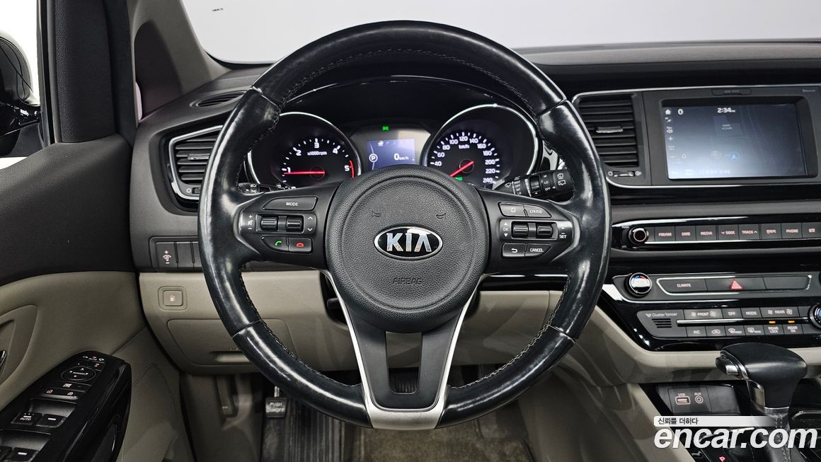 Kia Canival 2017