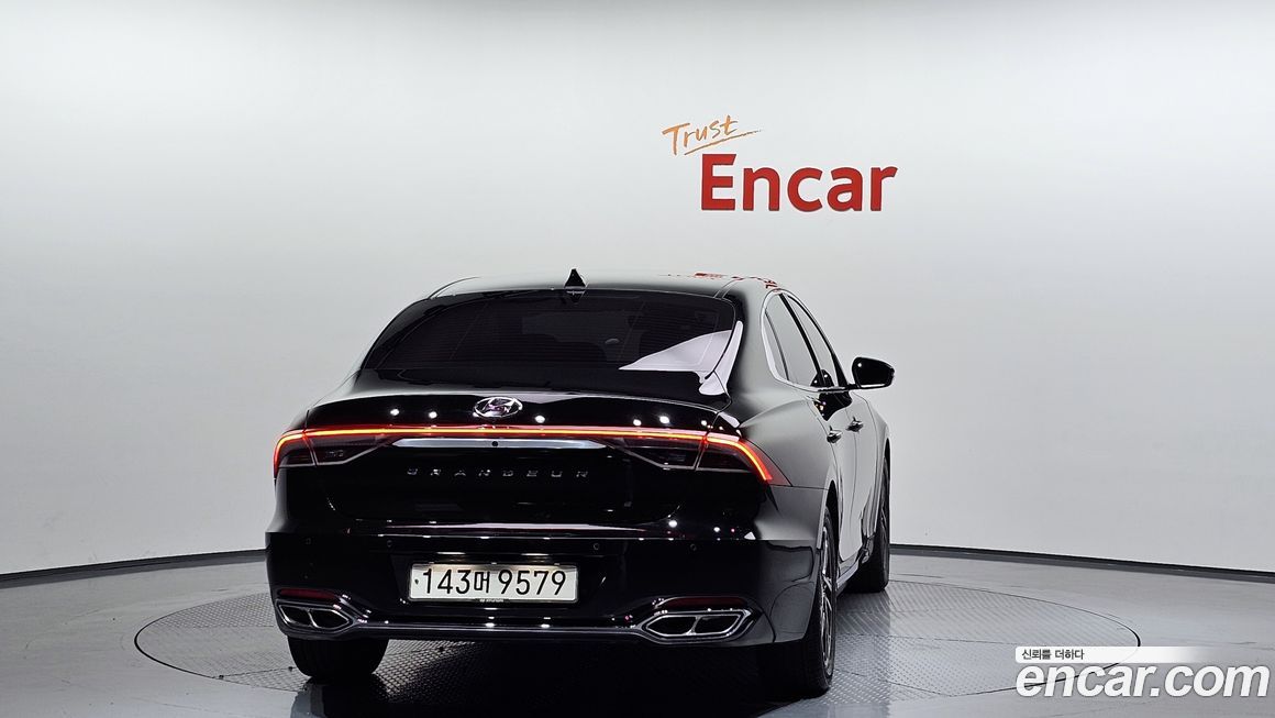 Hyundai Grandeur 2021