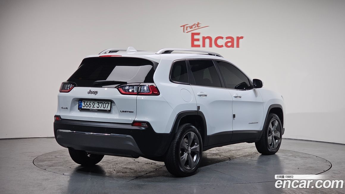 Jeep Cherokee 2021
