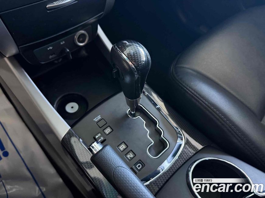 KG_Mobility_Ssangyong KORANDO 2013