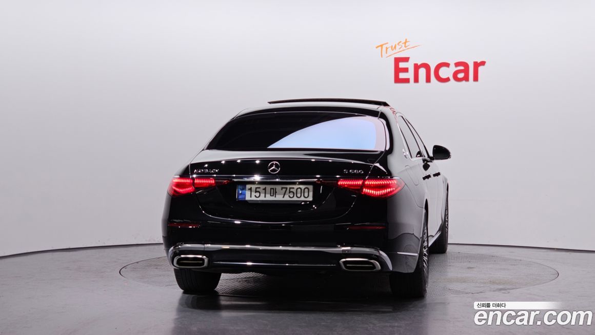 Mercedes-Benz S-Class 2022