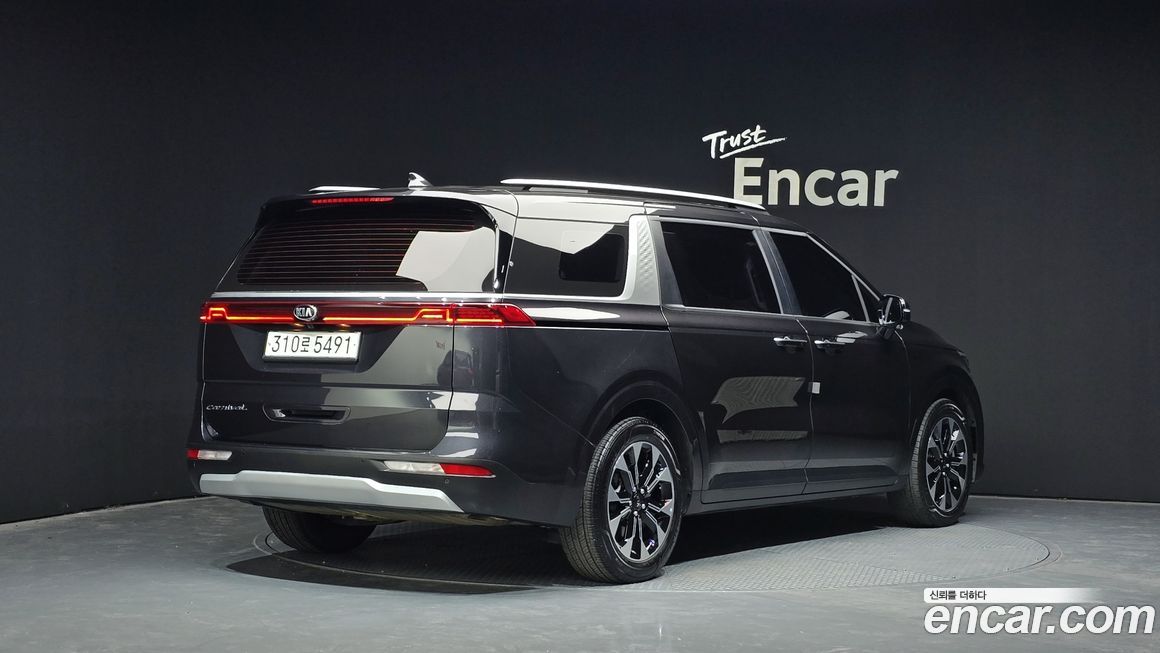 Kia Canival 2021