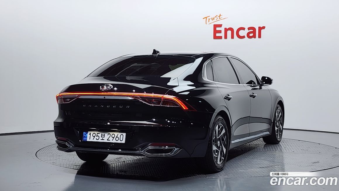 Hyundai Grandeur 2022