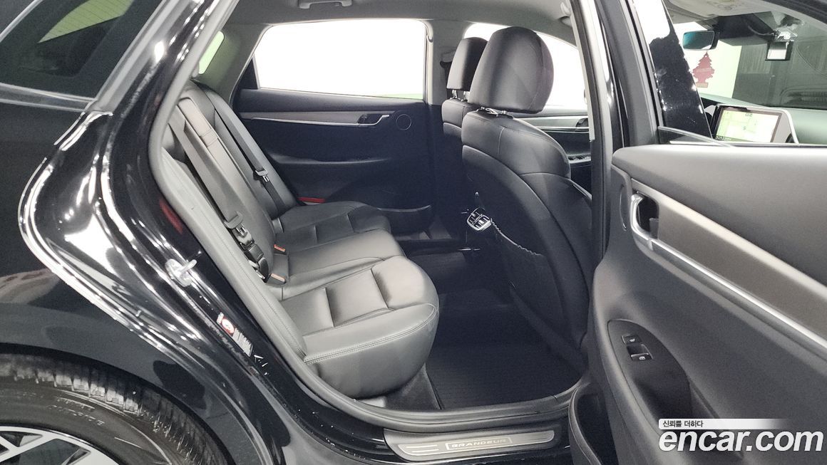 Hyundai Grandeur 2022