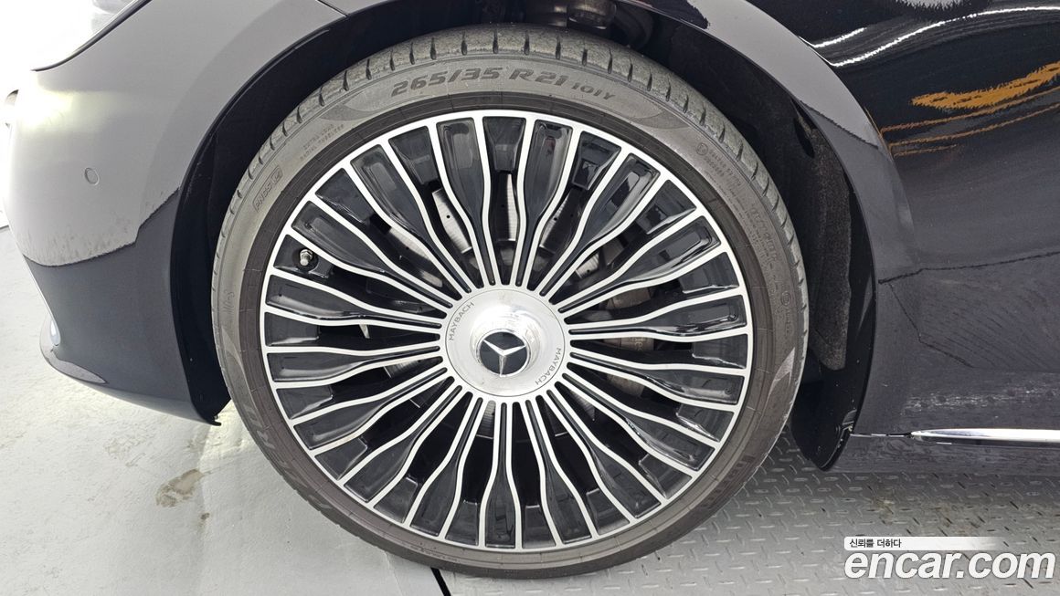 Mercedes-Benz S-Class 2022