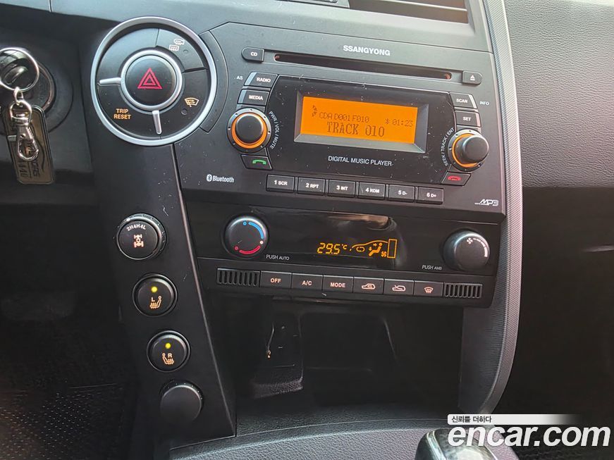 KG_Mobility_Ssangyong KORANDO 2014