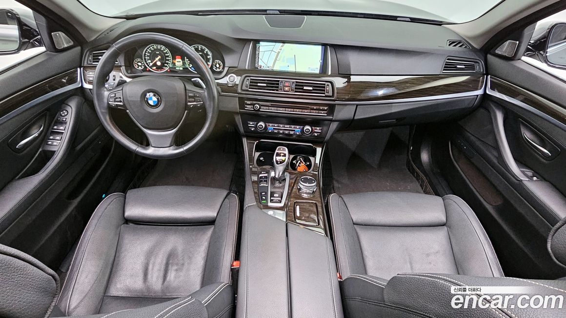 BMW 5-Series 2015