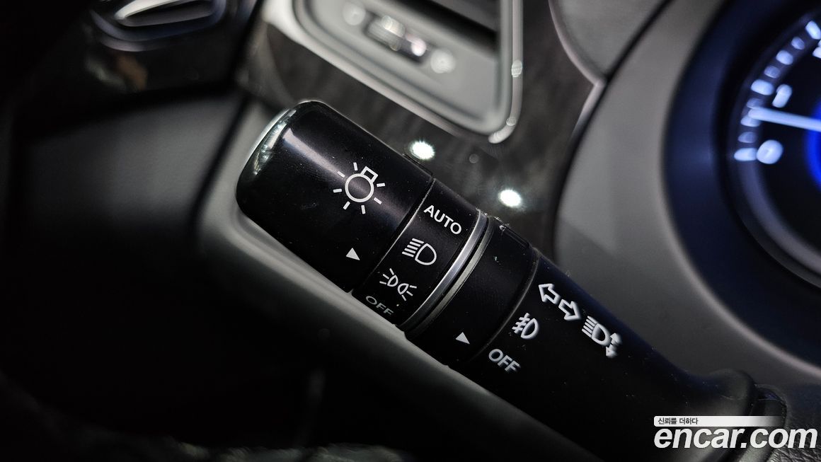 Hyundai Grandeur 2016