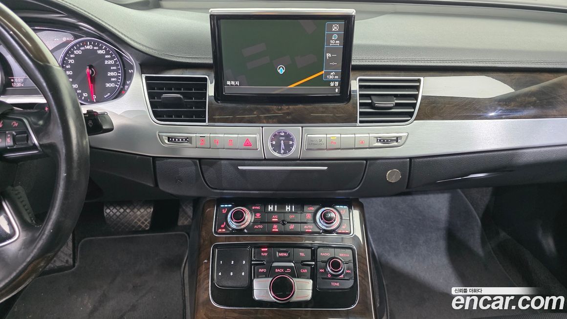 Audi A8 2015
