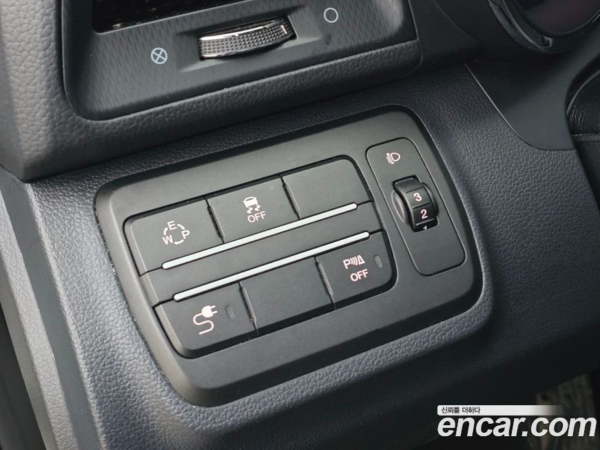 KG_Mobility_Ssangyong TIBOLI 2016