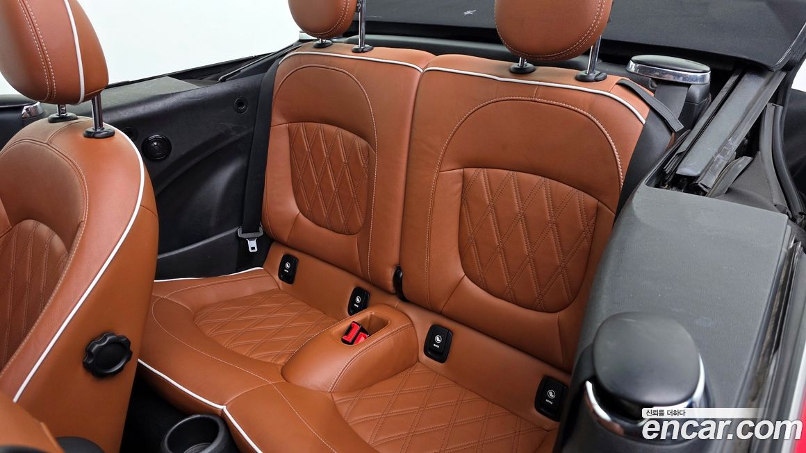 Mini Cooper Convertible 2021