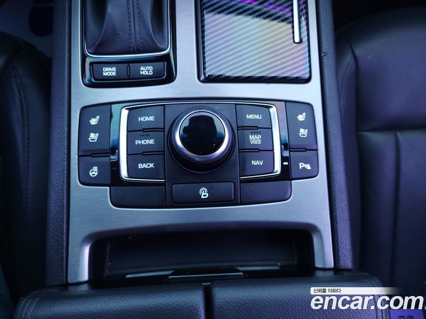 Hyundai Genesis 2016