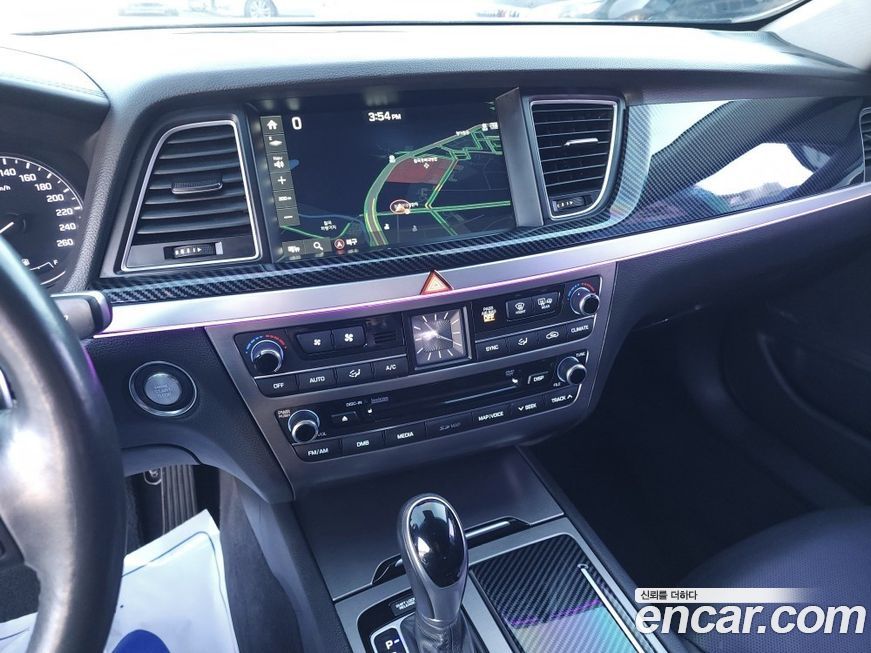 Hyundai Genesis 2016