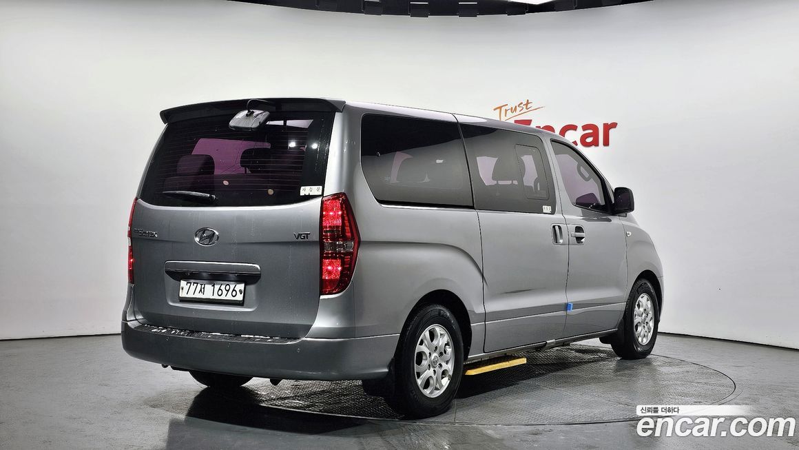 Hyundai Starex 2015