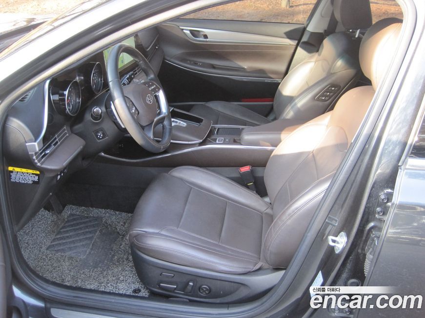 Hyundai Grandeur 2020