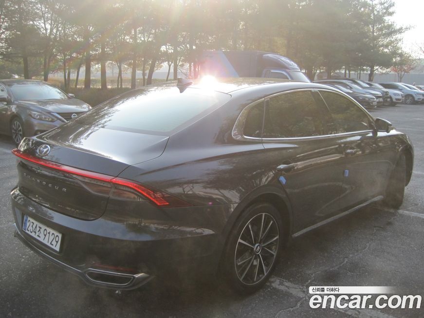 Hyundai Grandeur 2020