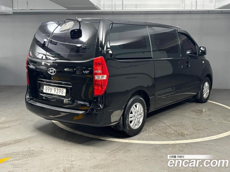 Hyundai Starex 2016