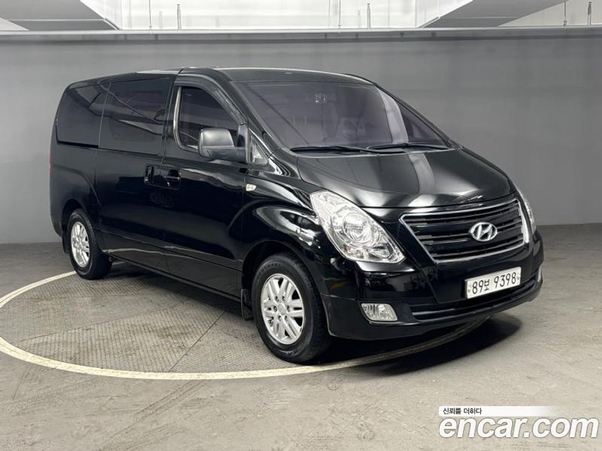 Hyundai Starex 2016