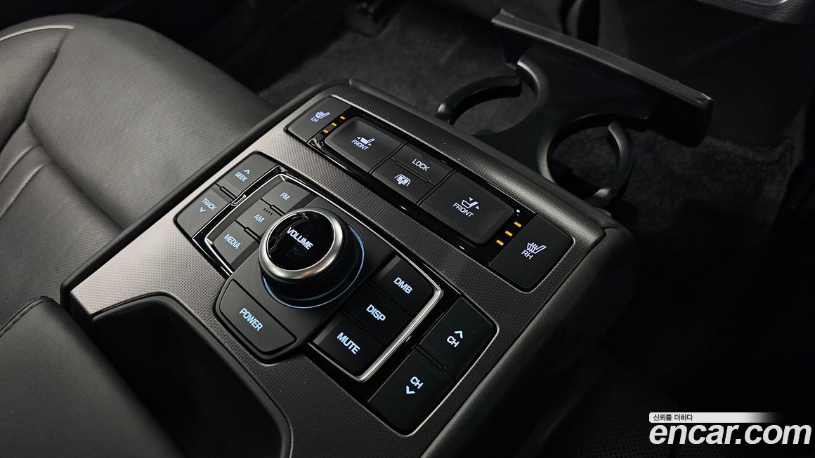 Hyundai Genesis 2014