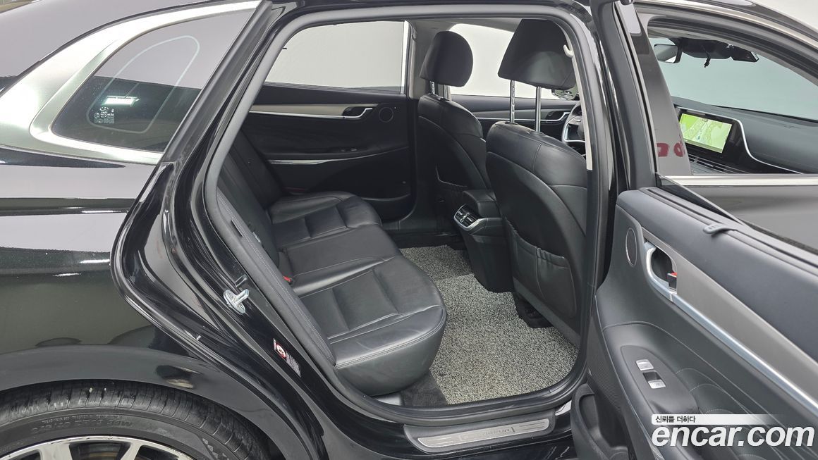 Hyundai Grandeur 2020