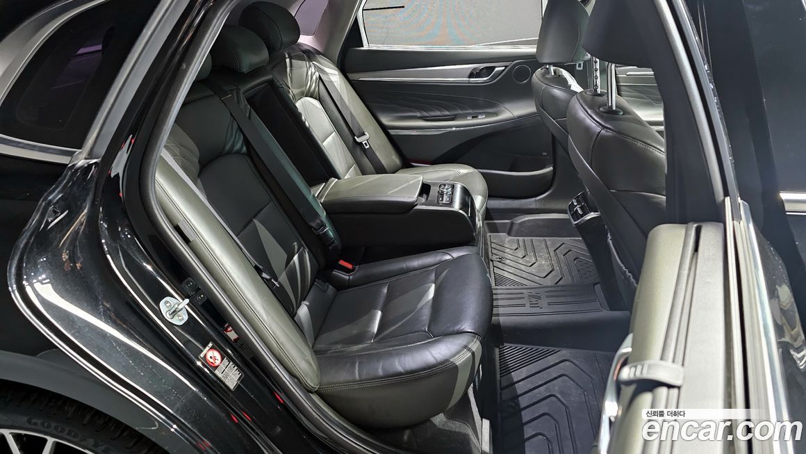 Hyundai Grandeur 2020