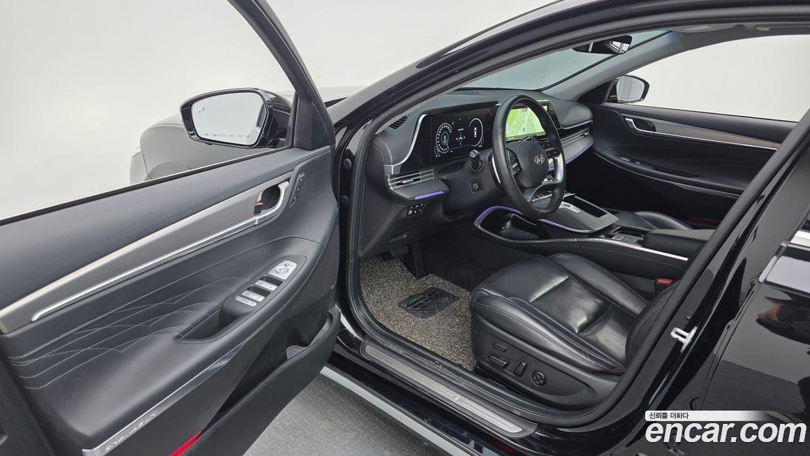 Hyundai Grandeur 2020