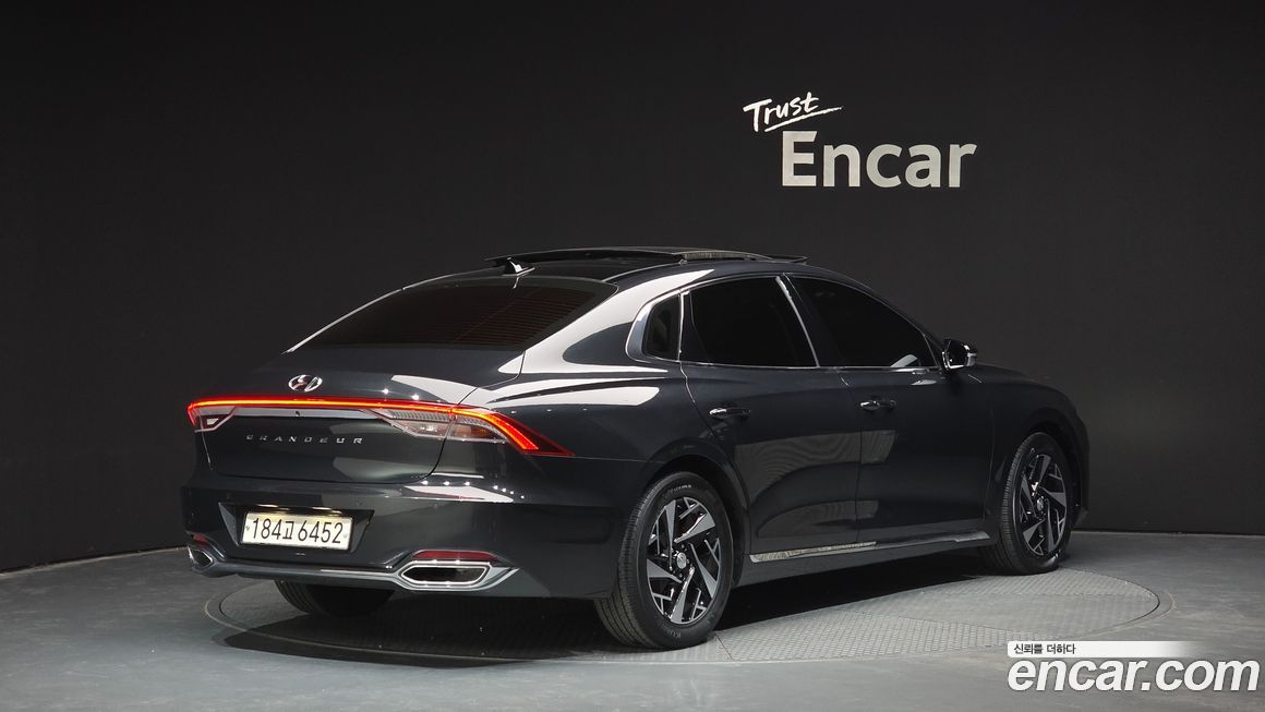 Hyundai Grandeur 2021