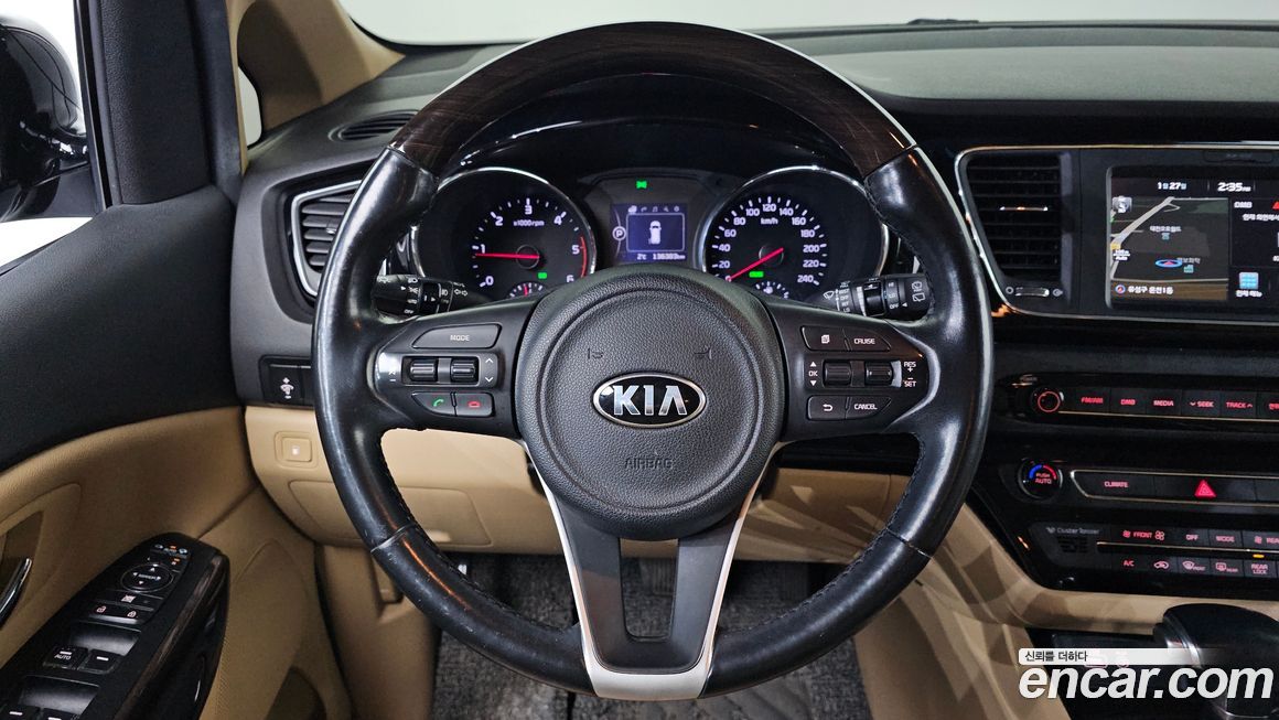 Kia Canival 2017