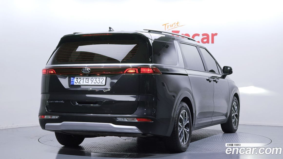 Kia Canival 2021