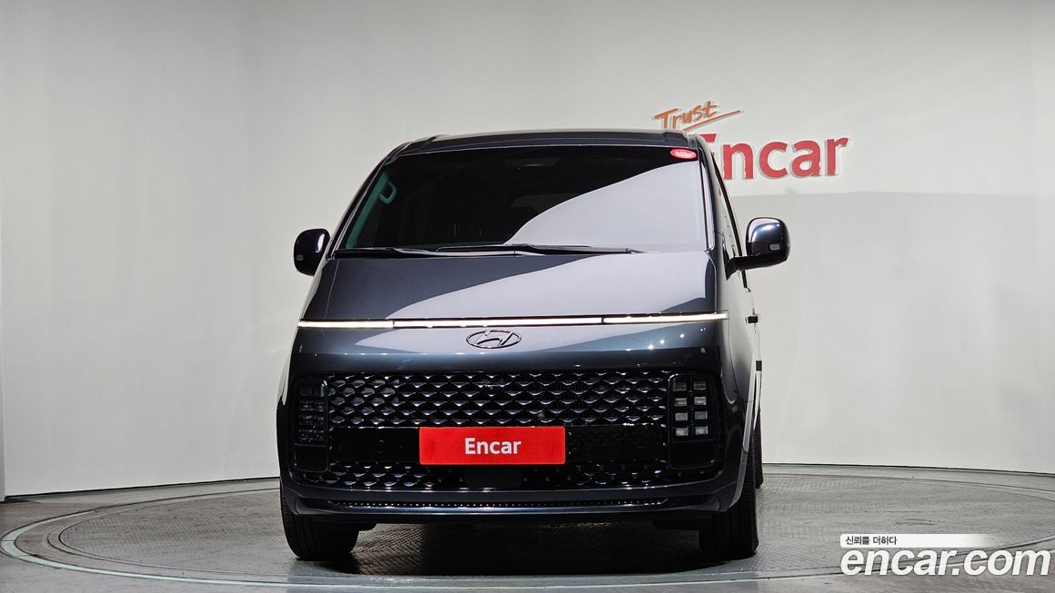 Hyundai Staria 2023