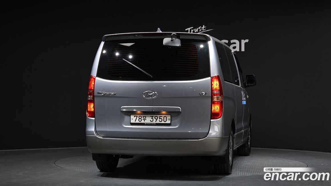 Hyundai Starex 2017