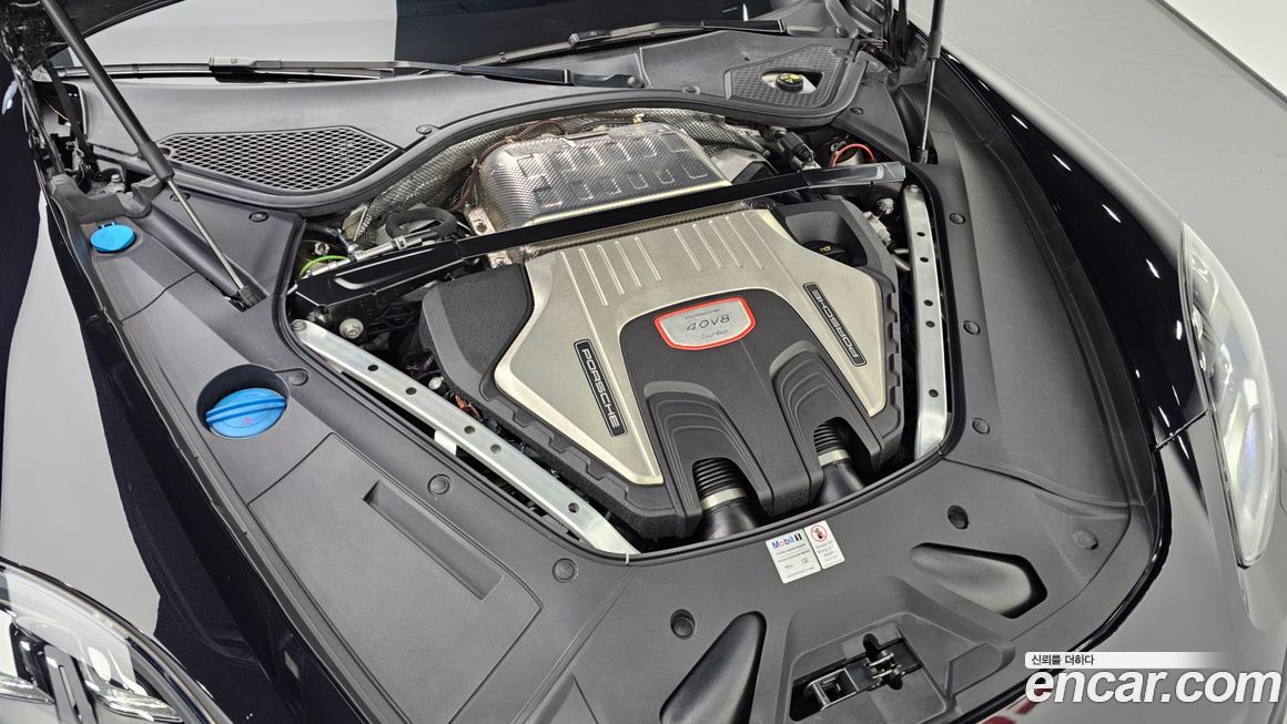 Porsche Panamera 2019